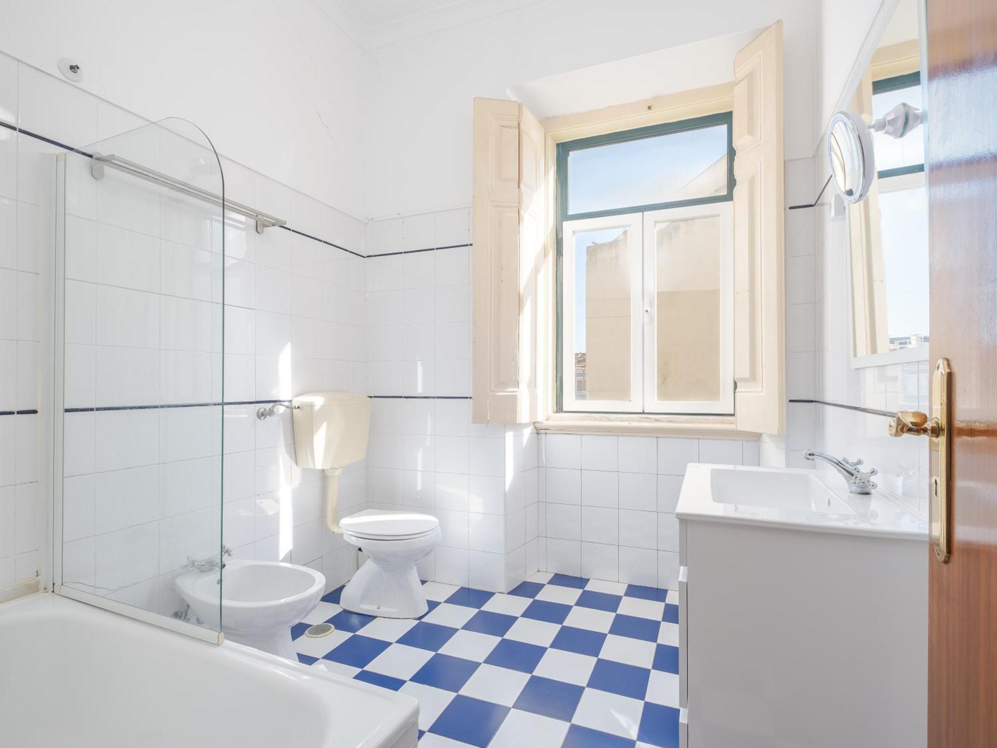 Cool Apartment Near Alfama Lisbon Exterior photo