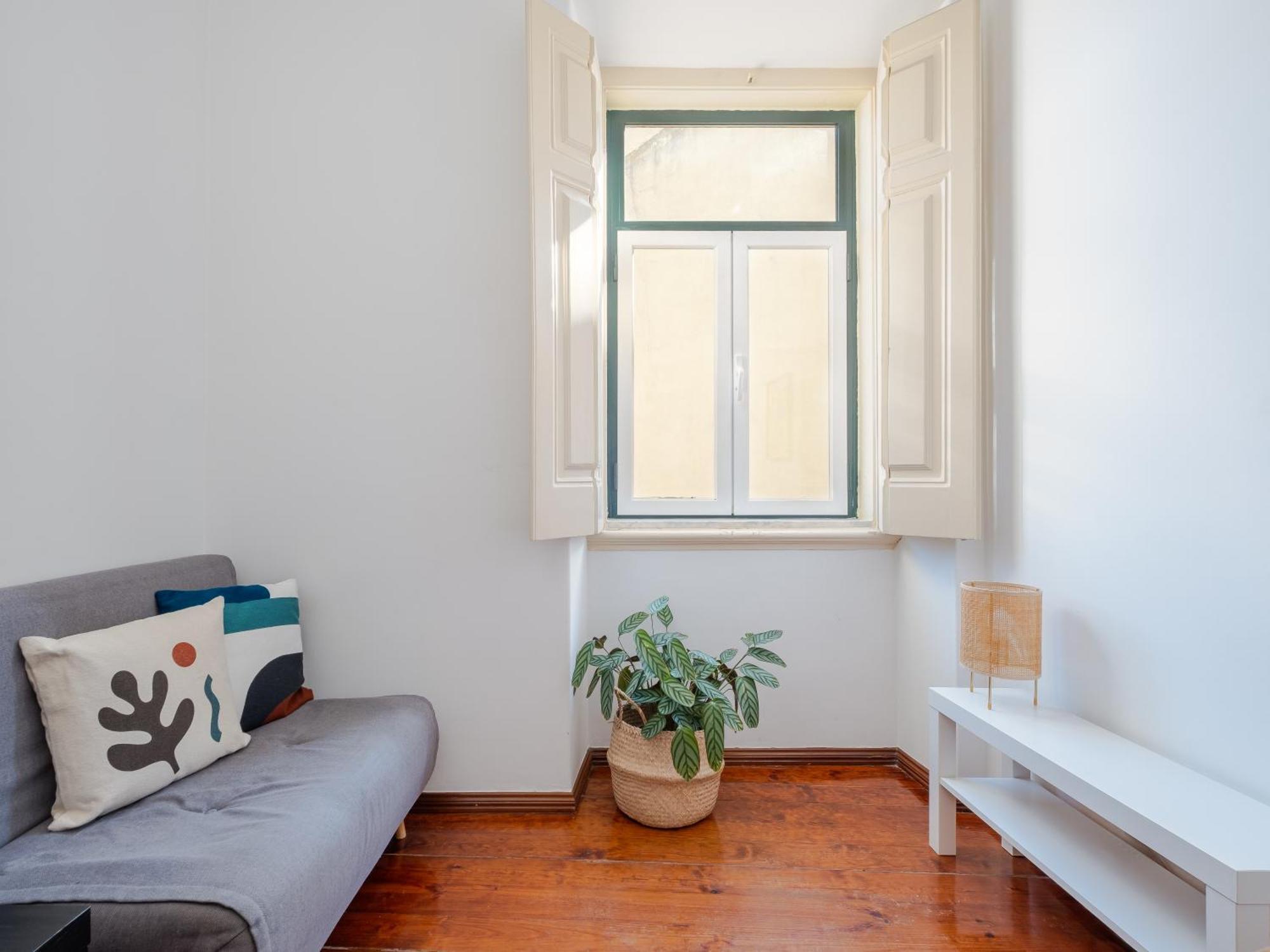 Cool Apartment Near Alfama Lisbon Exterior photo