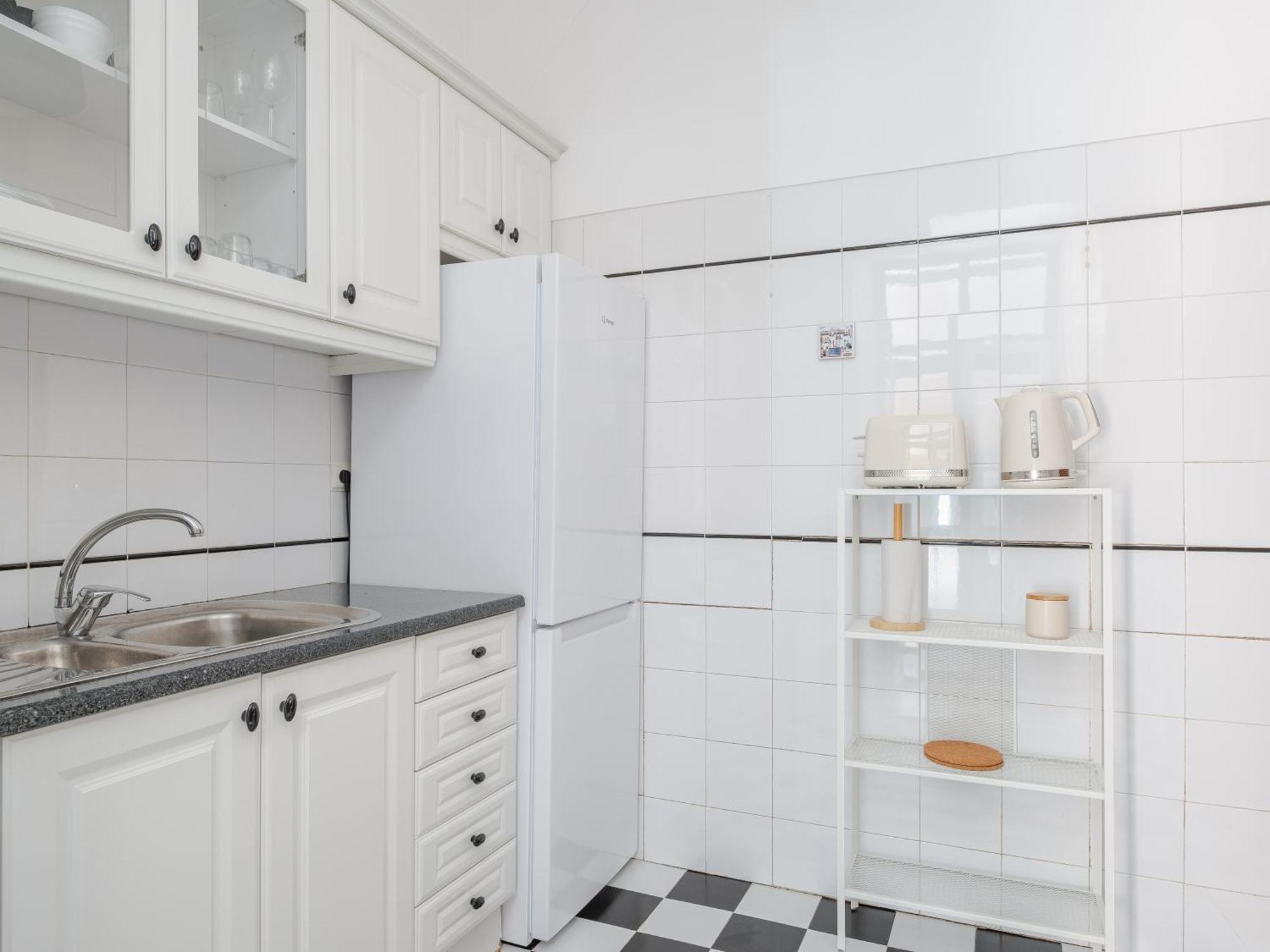 Cool Apartment Near Alfama Lisbon Exterior photo